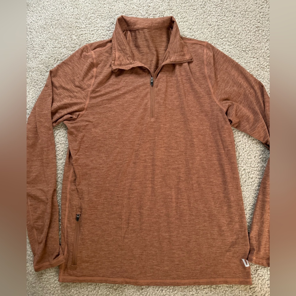 Vuori Performance Rust Quarter-Zip Pullover